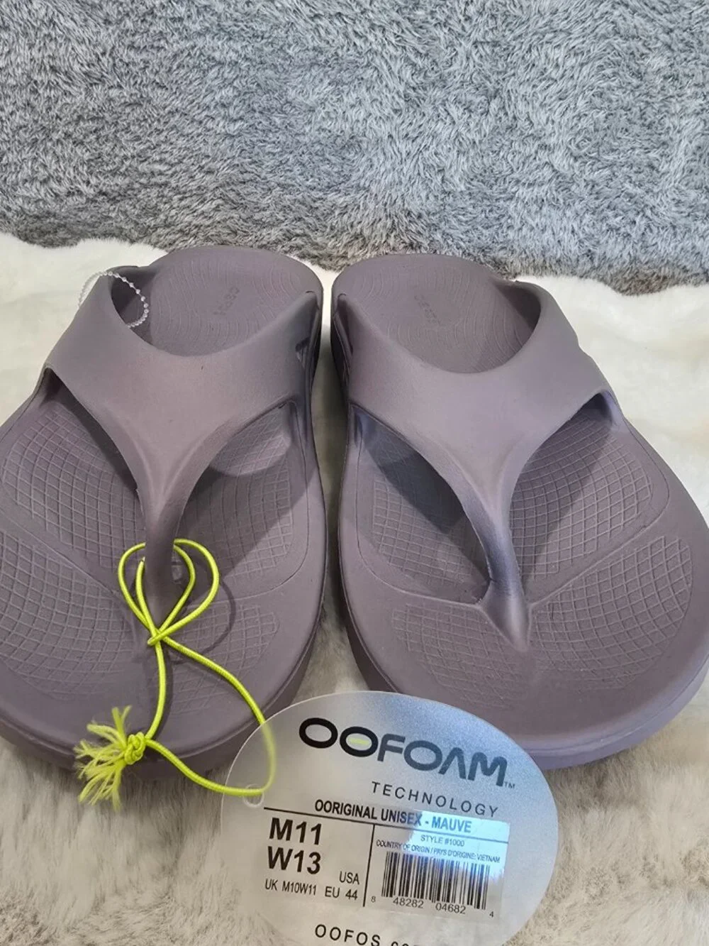 Oofos Ooriginal Unisex Recovery Thong Sandle Mauve Men's 11 Women's 13 NEW